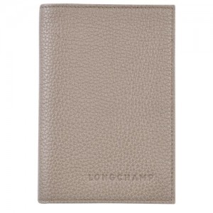 Longchamp Le Foulonne Passport cover Turtledove | FYE-235197